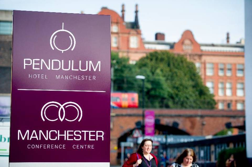 Pendulum Hotel 5