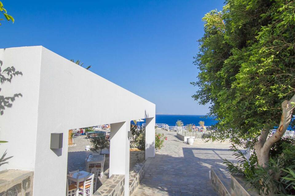 Peninsula Resort & Spa 5