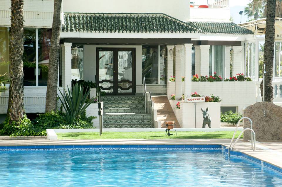 Hotel Apartamentos Bajondillo 2