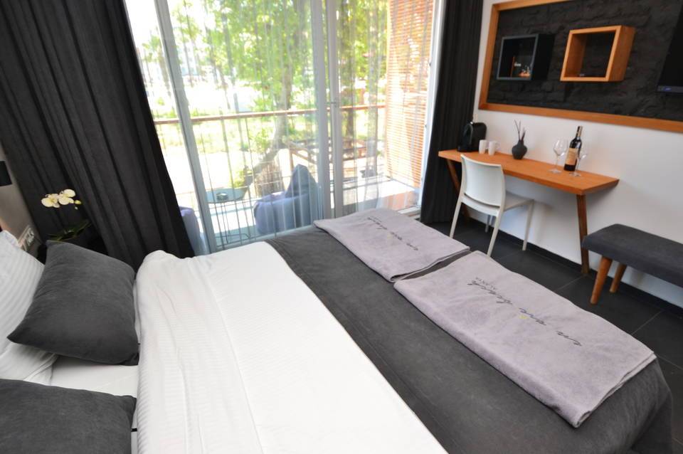 En Vie Beach Boutique Hotel 1