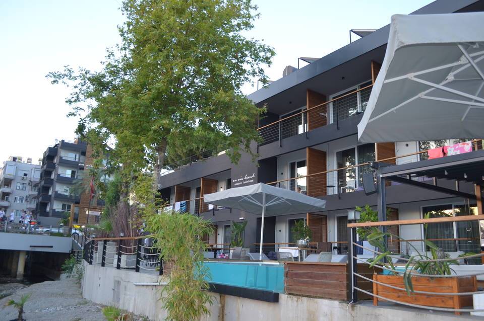 En Vie Beach Boutique Hotel 4