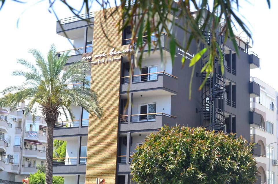 En Vie Beach Boutique Hotel 5