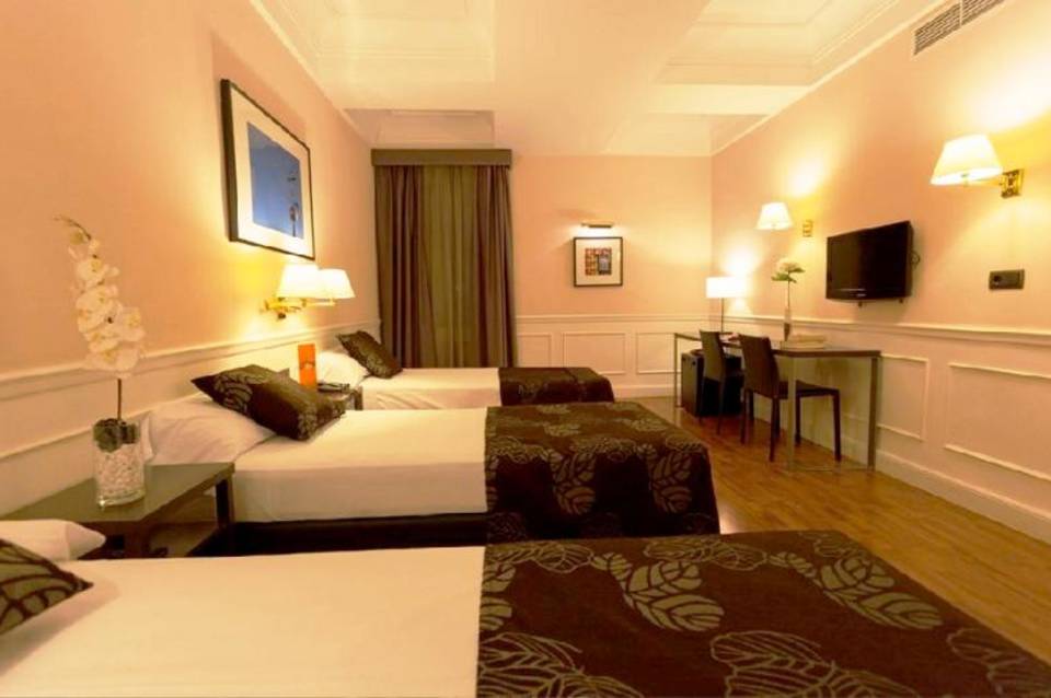 Hotel Cortezo 4