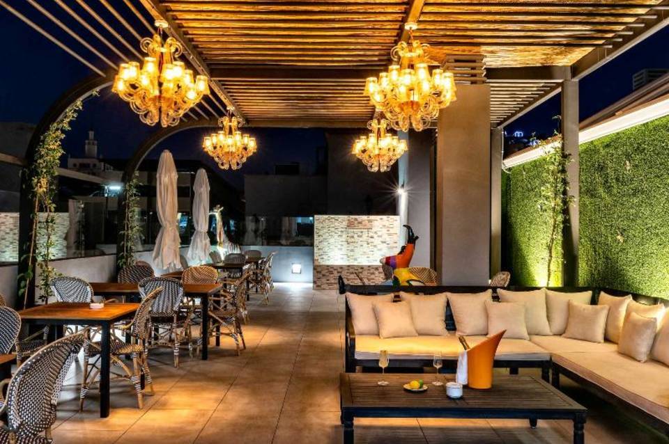 Mariposa Hotel 3