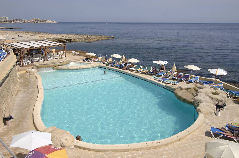 The Preluna Hotel 1
