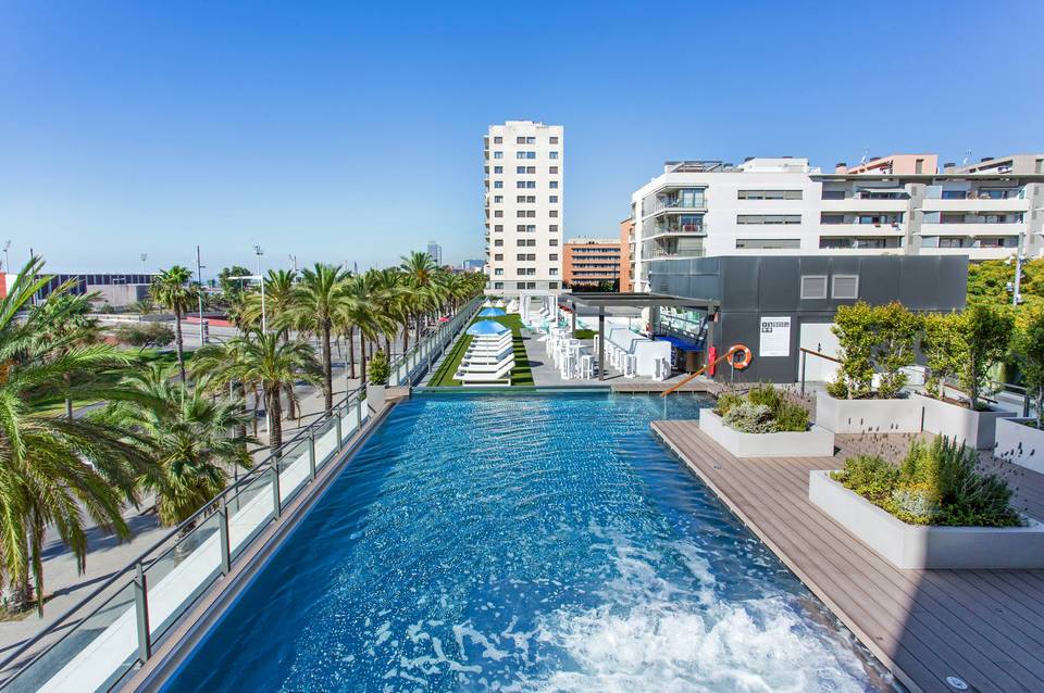 Occidental Atenea Mar 1