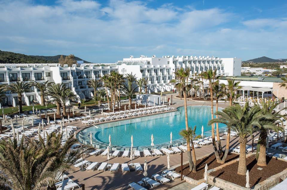 Grand Palladium White Island Resort & Spa 1