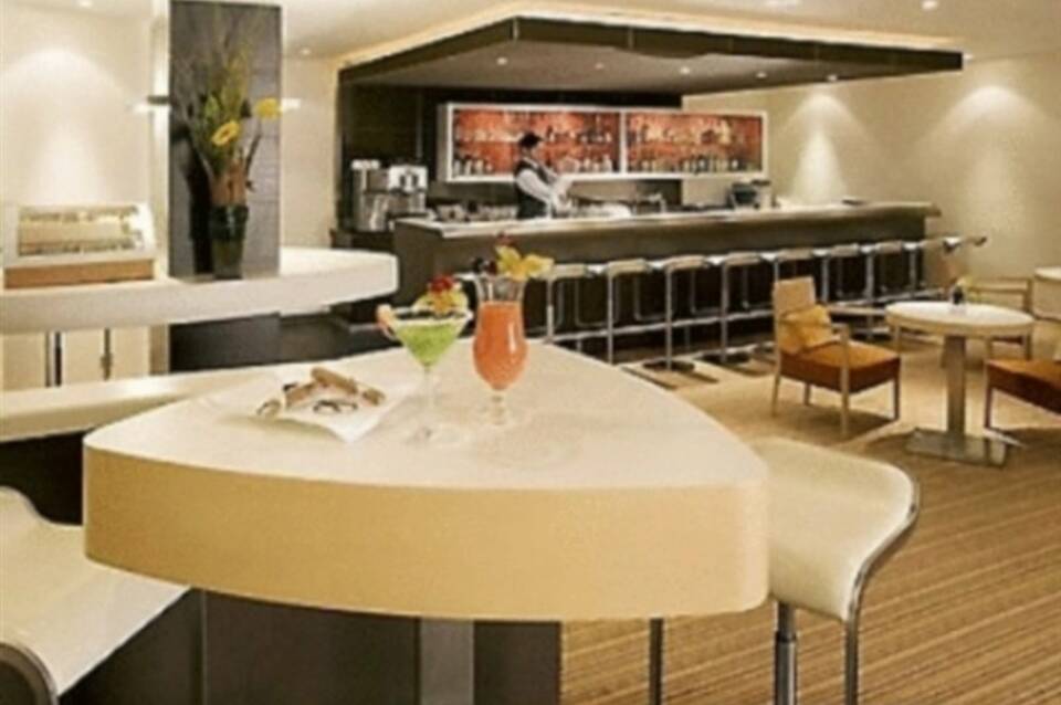 Novotel Frankfurt City 3