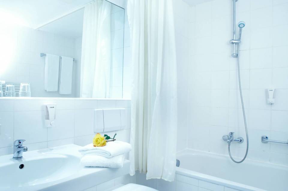Hotel Domicil Hamburg by Golden Tulip 3