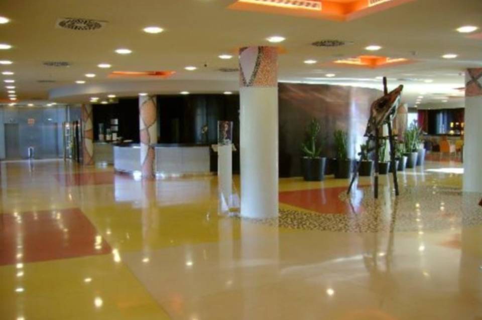 Novotel Barcelona Cornella 3