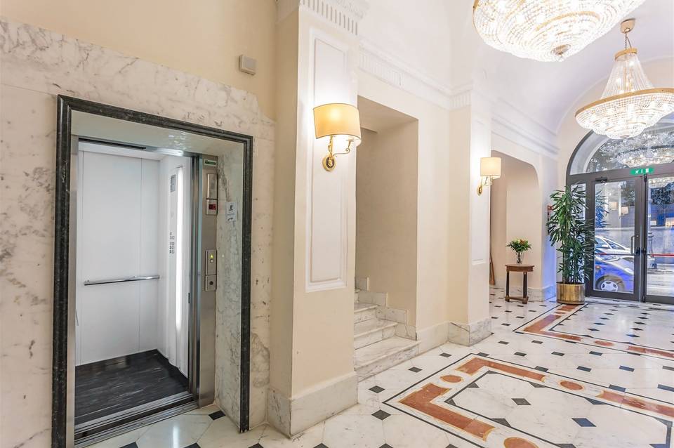 Hotel Lux 3