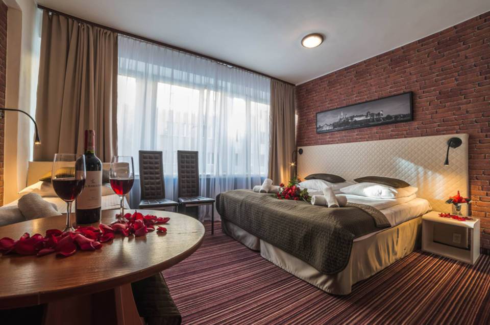 Hotel Delta 1