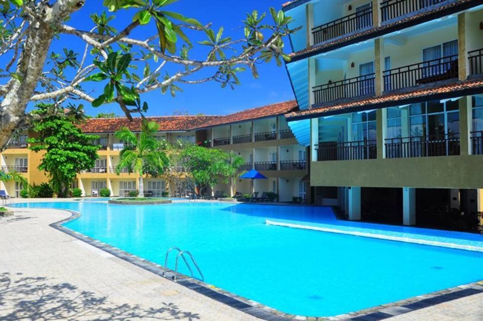 The Palms Hotel 5