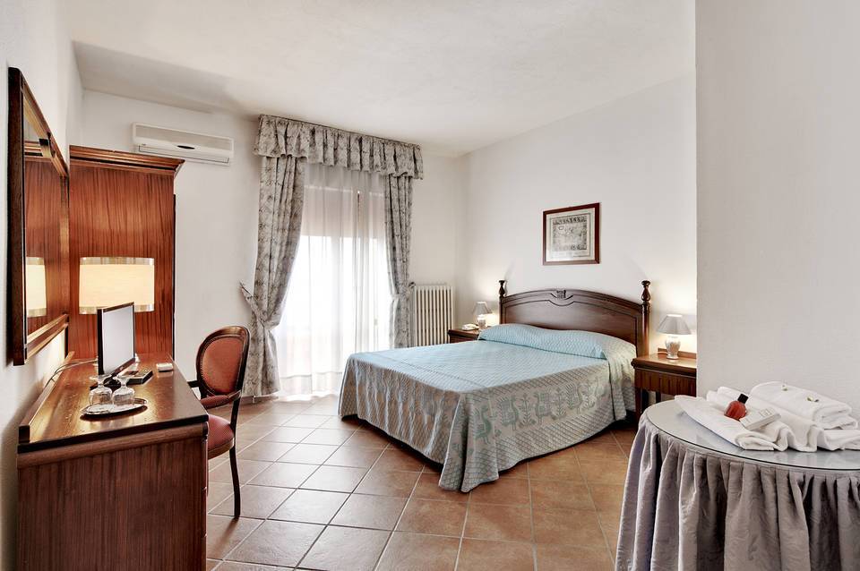 Colonna Palace Hotel Mediterraneo 1