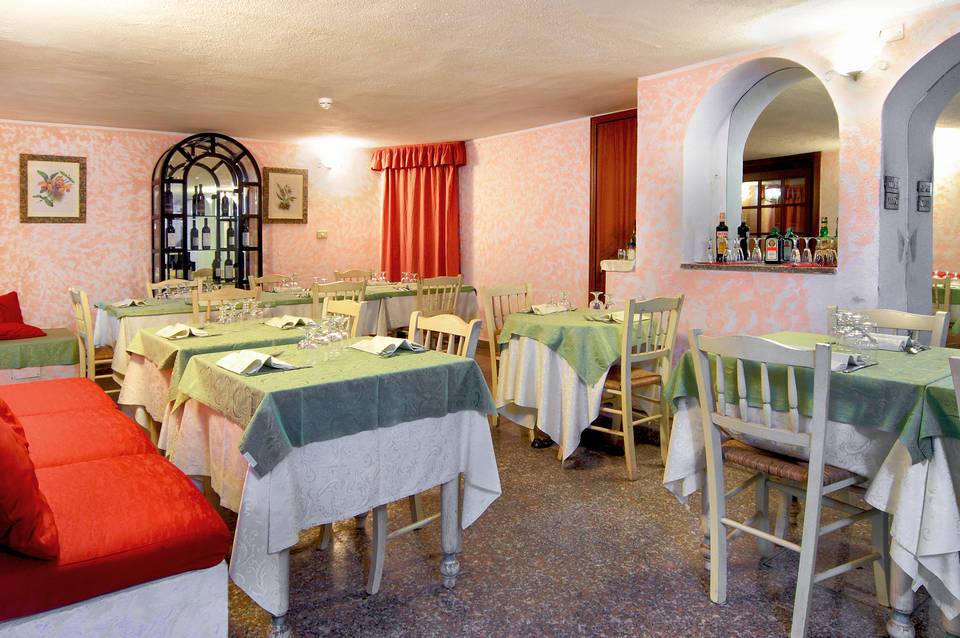Colonna Palace Hotel Mediterraneo 3