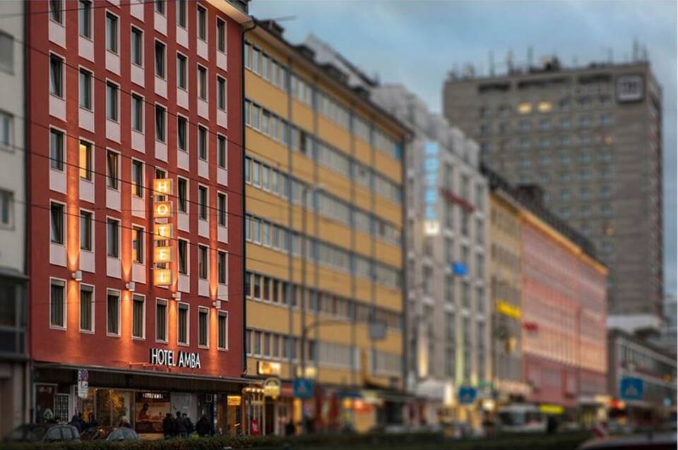 Hotel Amba 2