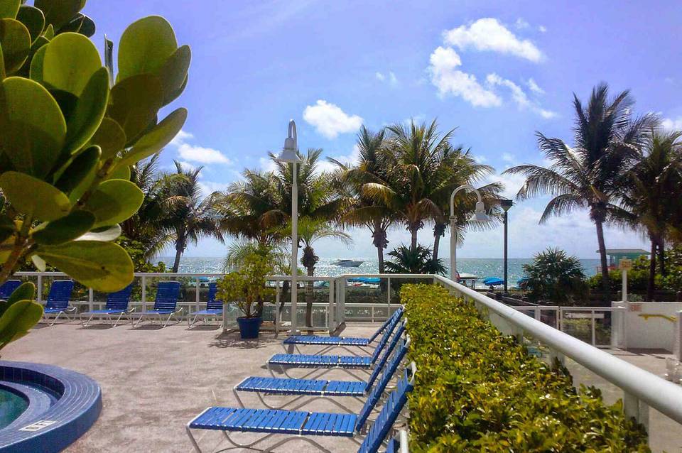 Best Western Plus Atlantic Beach Resort 3