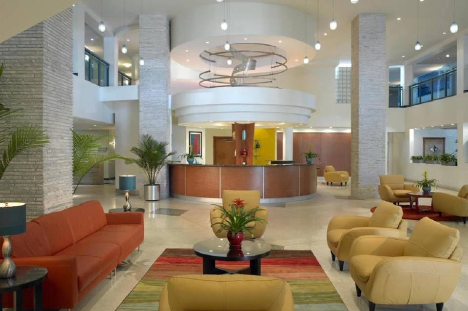 Best Western Plus Atlantic Beach Resort 4