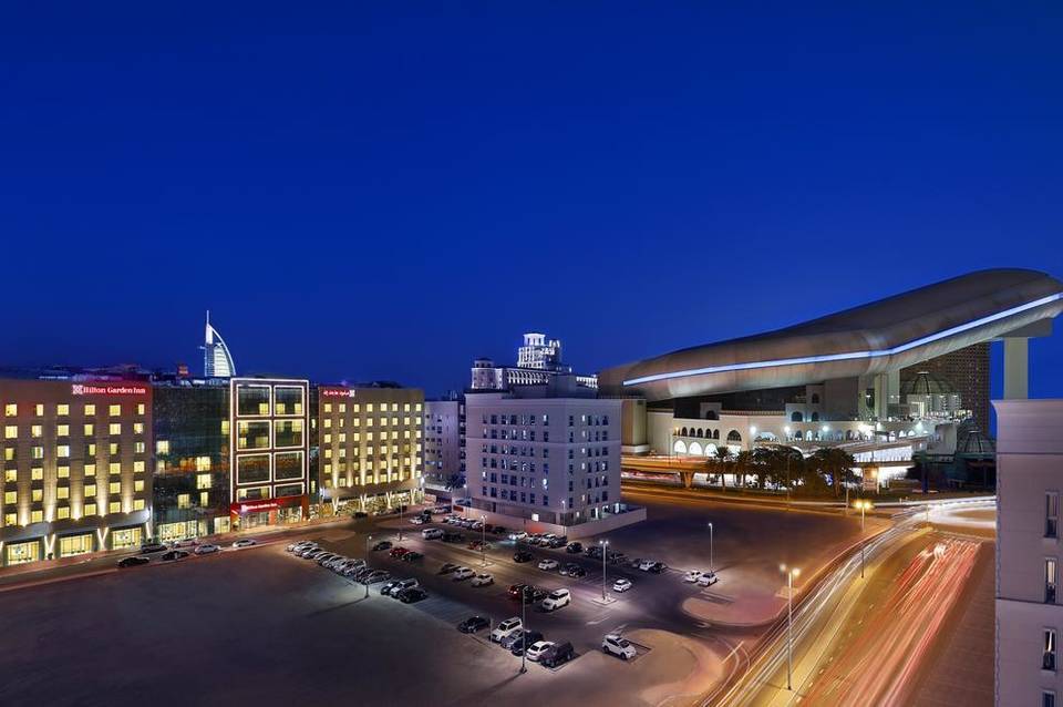 Hilton Garden Inn Dubai, Mall Avenue 3