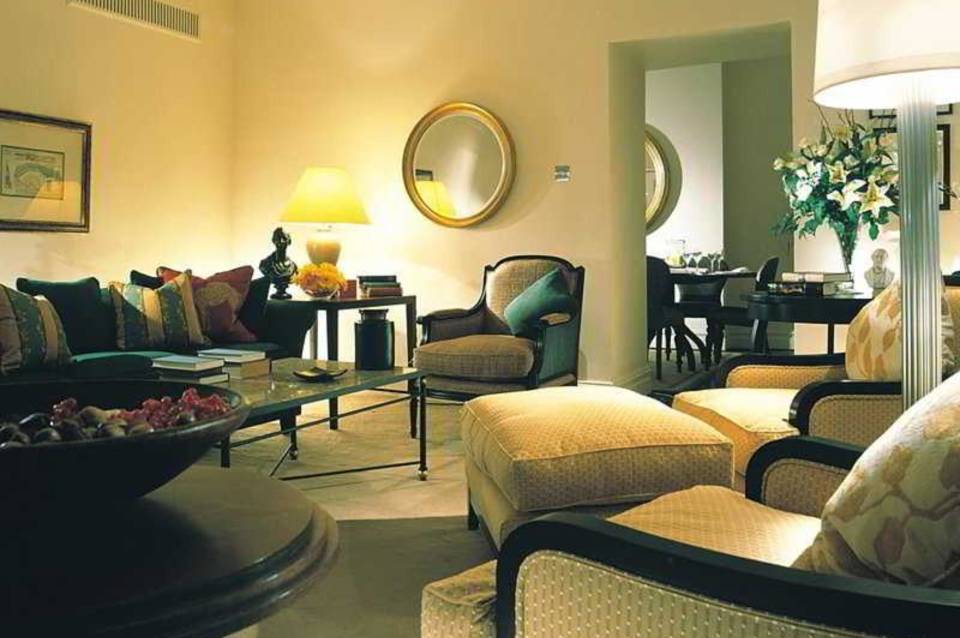 Taj 51 Buckingham Gate Suites and Residences, London 3