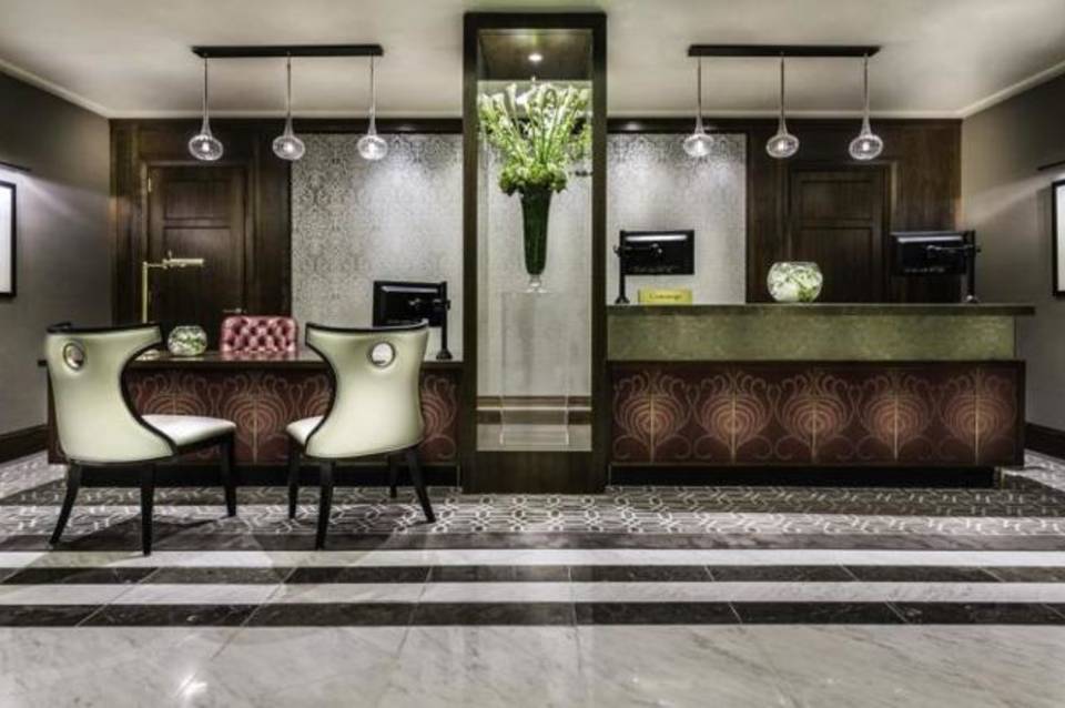 Taj 51 Buckingham Gate Suites and Residences, London 4
