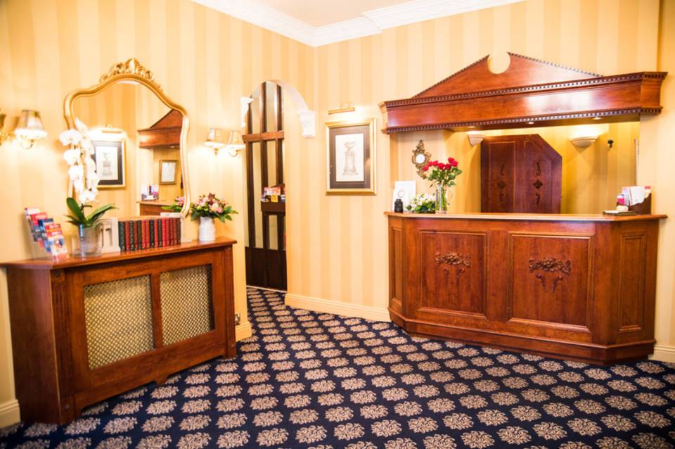 London Lodge Hotel 4