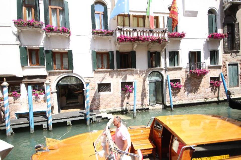 Hotel Colombina 4