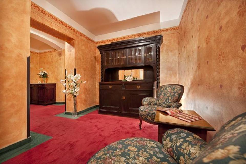 EA Hotel Jeleni dvur Prague Castle 5