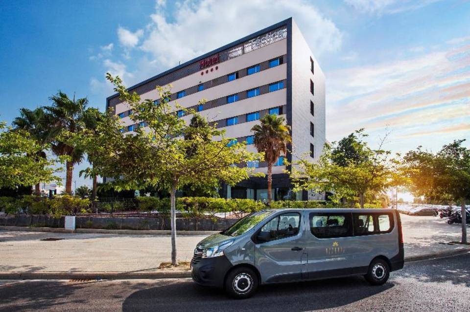 Hotel Táctica 4