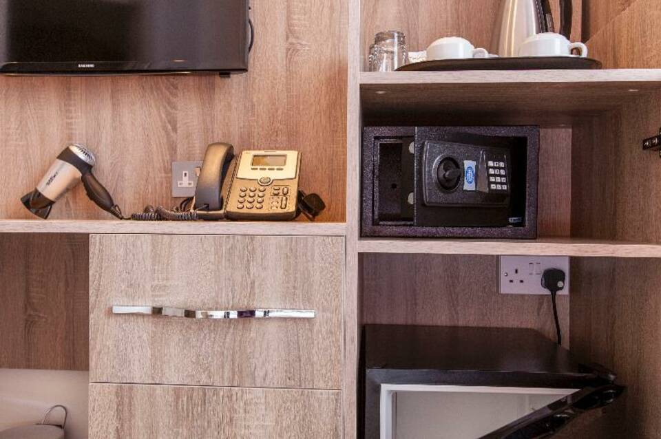 Hotel Shepherd Bush London 5