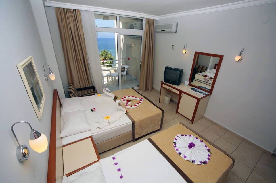 Incekum Su Hotel 3