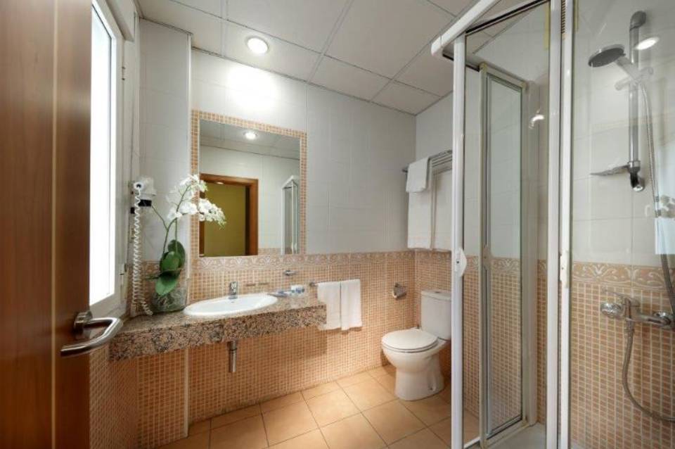Sercotel Tribuna Málaga 3