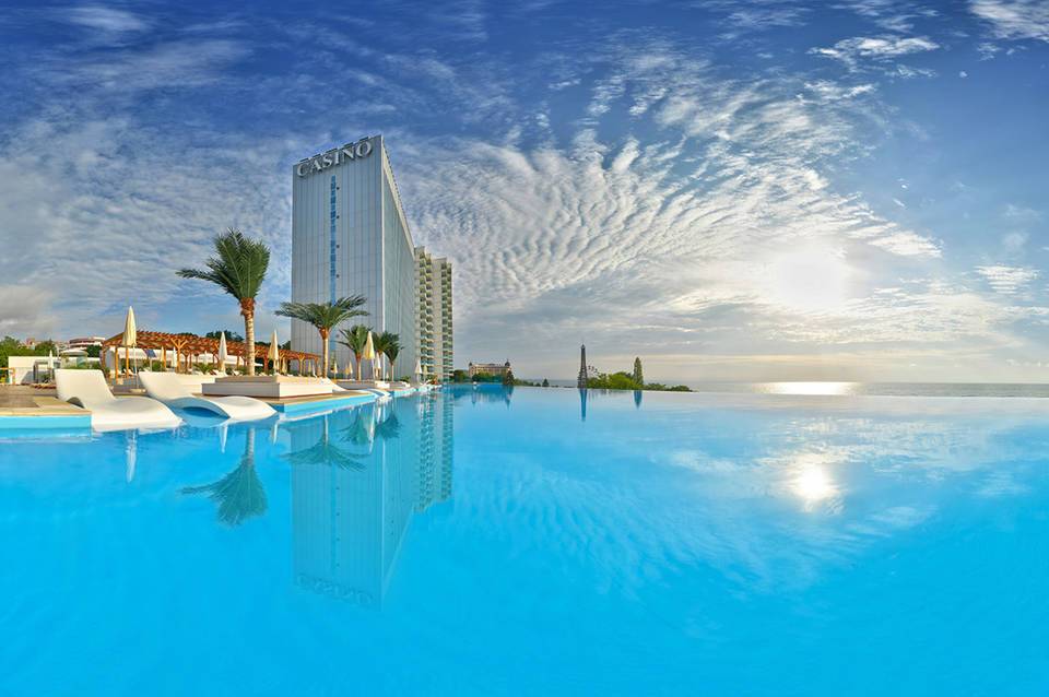 International Hotel Casino & Tower Suites 1