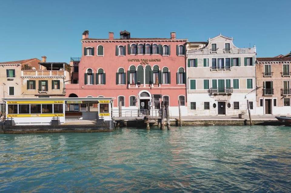 Tre Archi 1