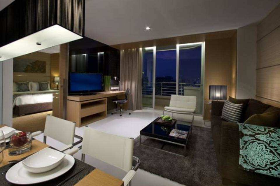 JC Kevin Sathorn Bangkok Hotel 4
