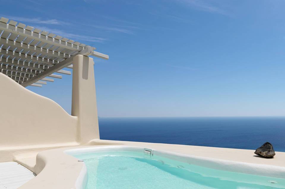 Dome Santorini Resort 1