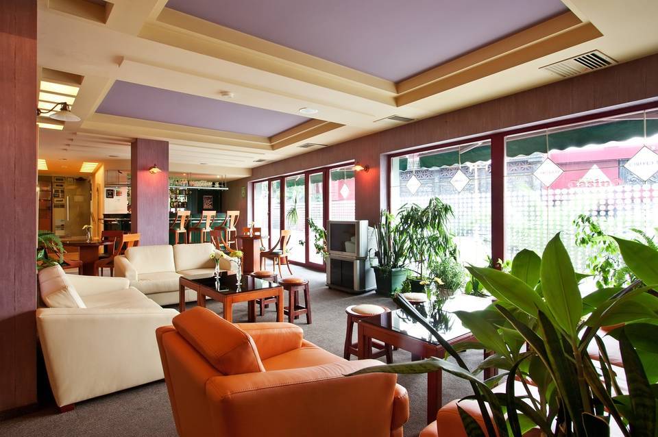 Saint George Hotel & Medical Spa 3