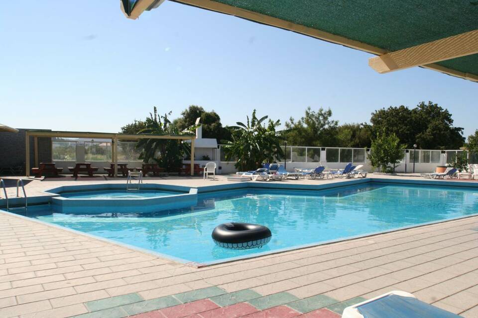 Summer Dream Hotel 1