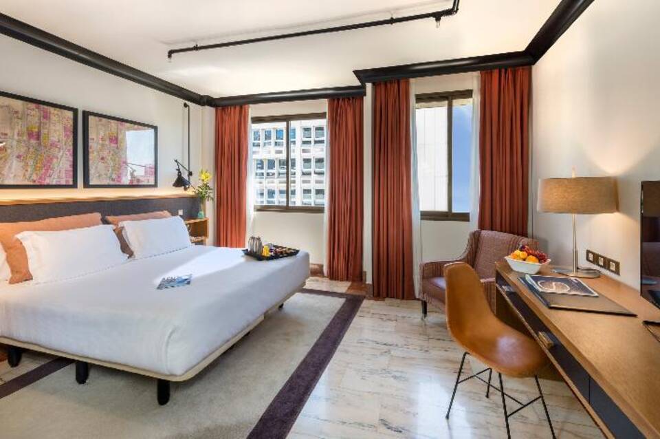 H10 Tribeca 2