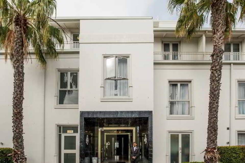 Queen Victoria Hotel 1