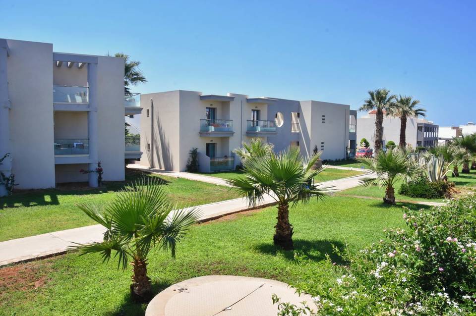 Kalia Beach Hotel 2