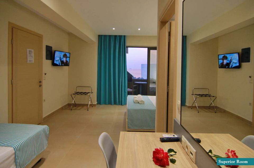 Kalia Beach Hotel 5