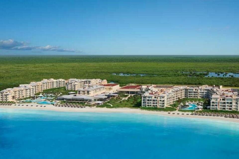 Dreams Jade Resort & Spa 1
