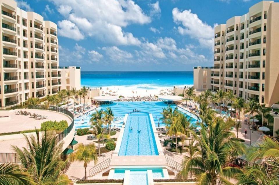 The Royal Sands All Suites Resort & Spa 1