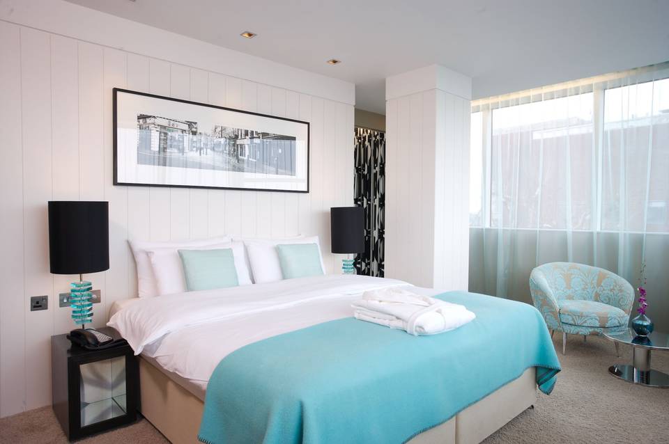 Clayton Hotel Chiswick 3