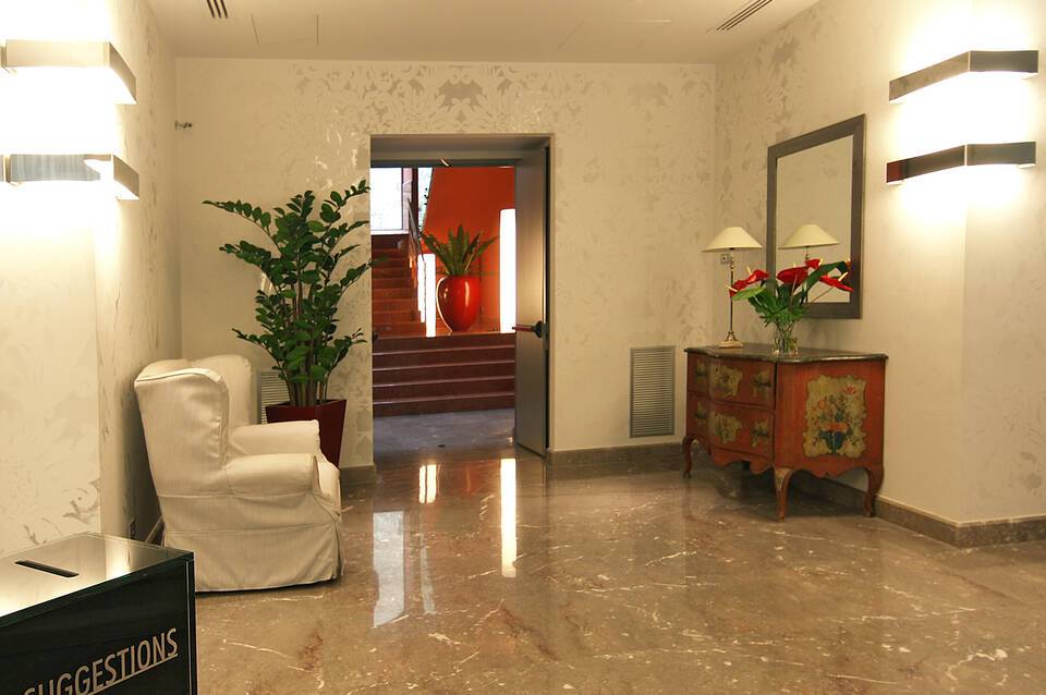 Porta Felice 4