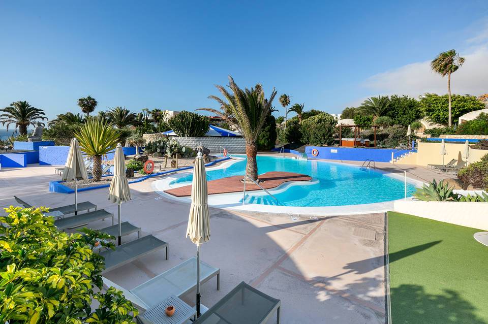 LIVVO Risco del Gato Suites 1