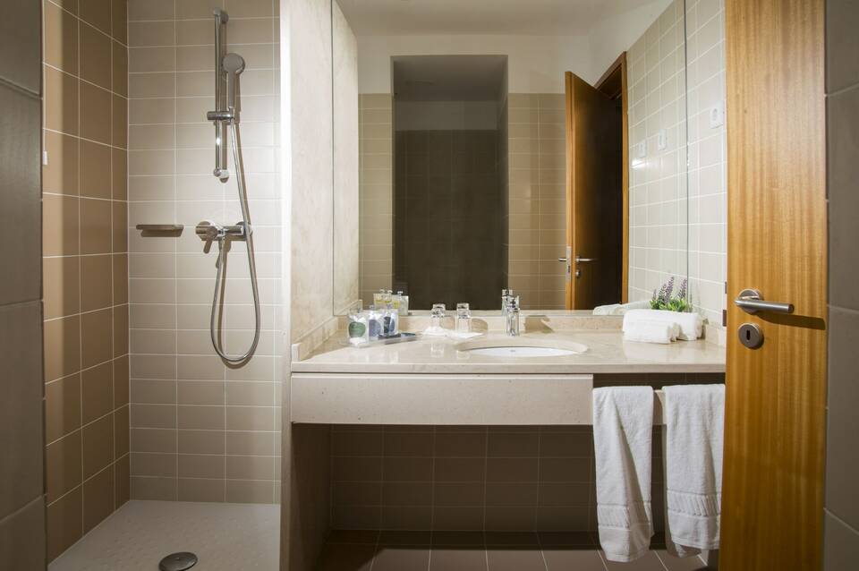 Luna Arcos Hotel 3