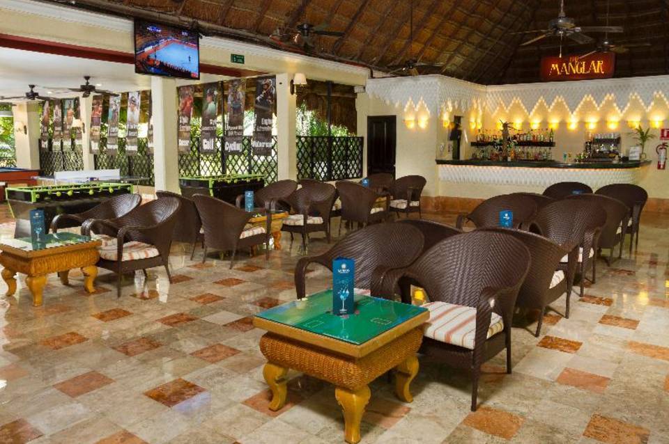 Sandos Caracol Nature Resort & Water Park 4