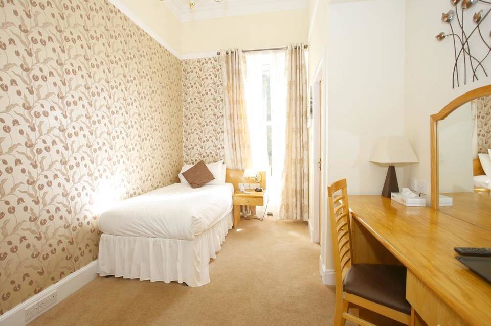 Best Western Woodlands Hotel 2